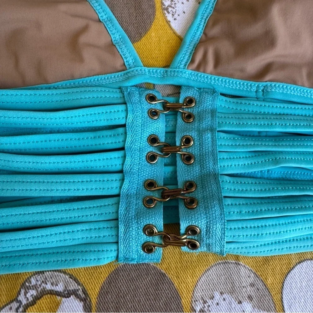 Beach Bunny Hard Summer Skimpy bikini set in Aqua